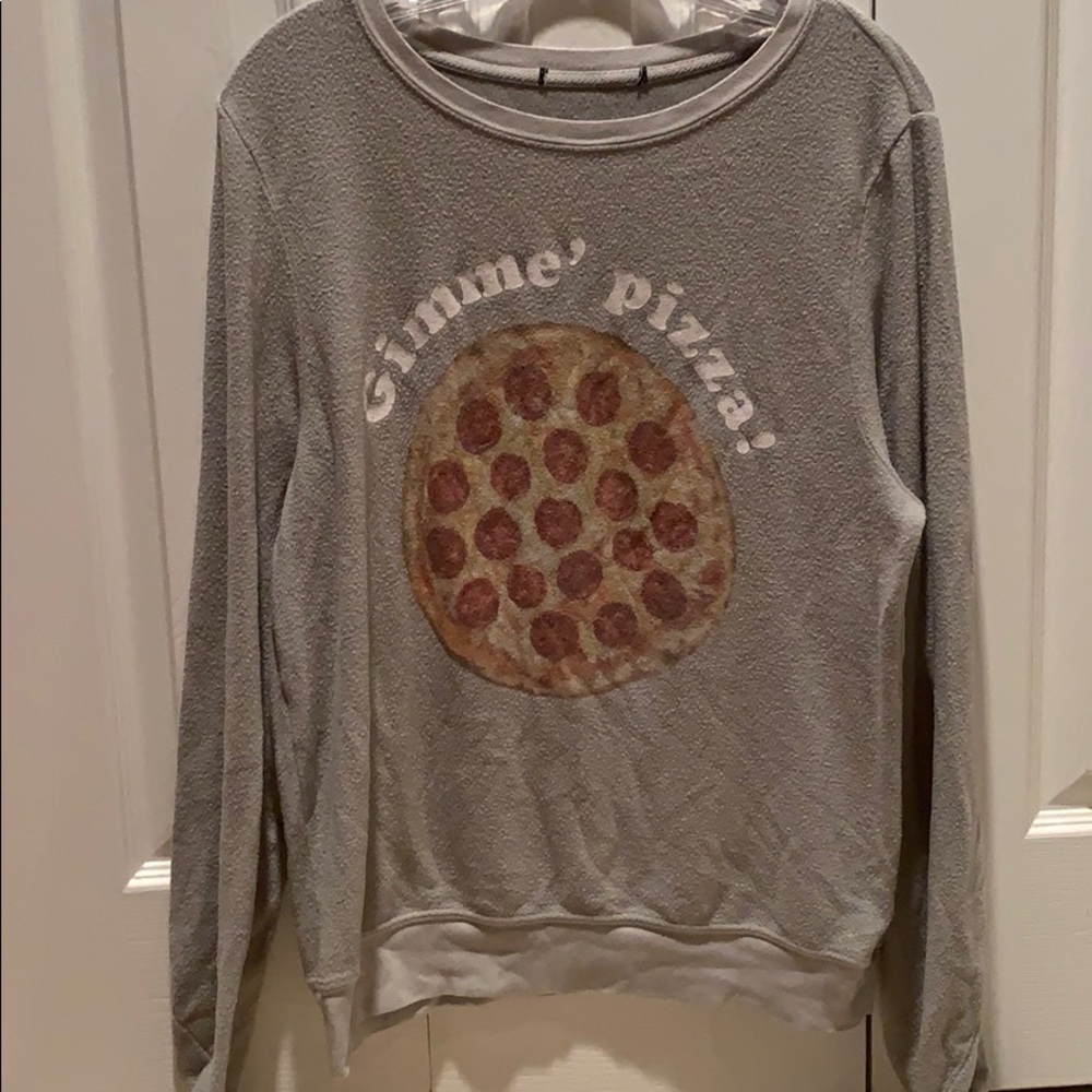 Brandy Melville women’s long sleeve sweatshirt